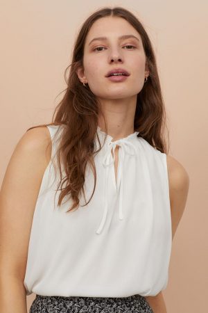 blusa detalle fruncido