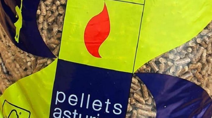 pellets-plastico-reciclado-carton