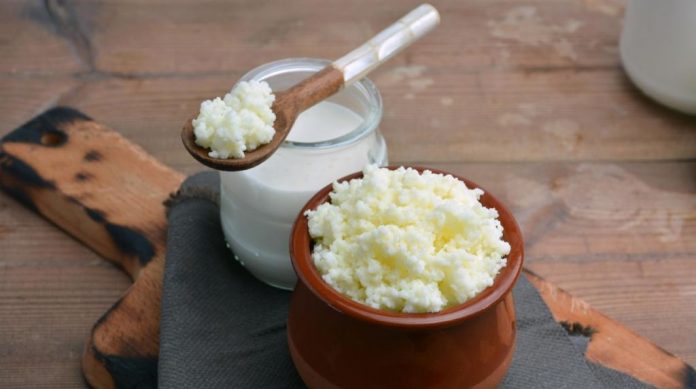 Kéfir, el ‘yogur’ milagroso: ¿Son ciertos sus beneficios?