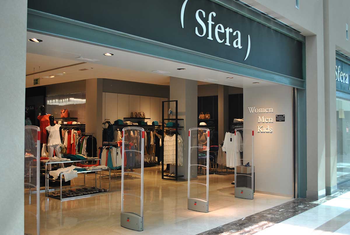 Sfera: Blusas y vestidos baratos de la nueva colección de otoño