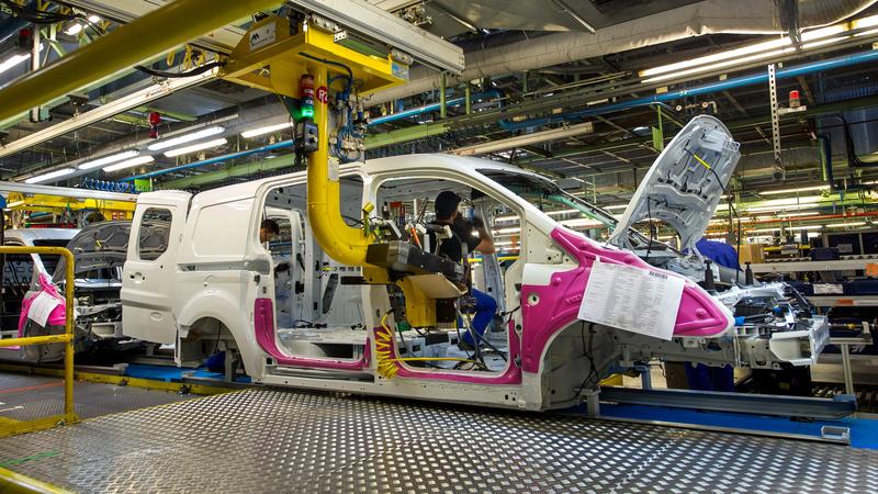 Ford Almussafes prorroga el ERTE hasta finales de enero con 14 días de paro total