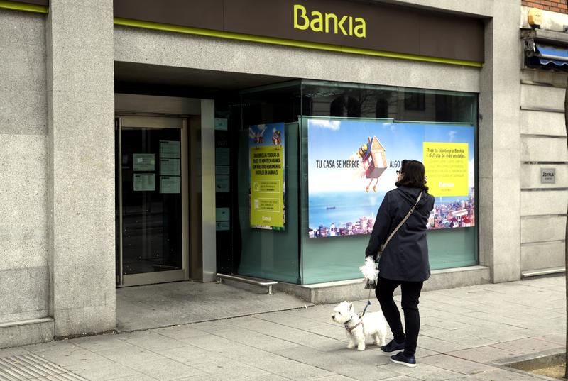 Bankia firma un préstamo participativo con la startup Smart Escrow