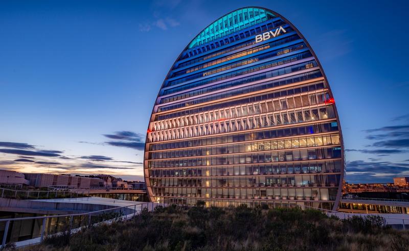 BBVA se une a Amazon Web Services y a Bloomberg para impulsar su negocio de renta variable