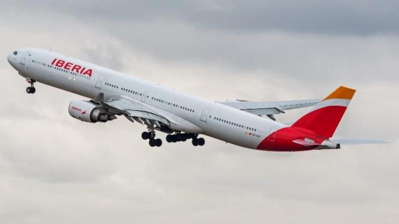 Iberia y Banco Santander lanzan este jueves una cuenta para los clientes vinculados