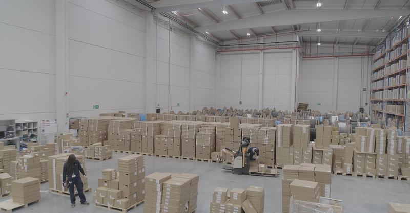 AliExpress amplía su capacidad logística con tres almacenes cerca de Madrid