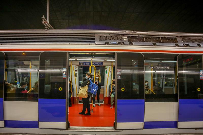 Metro de Madrid estudia los tramos para circular trenes sin conductor