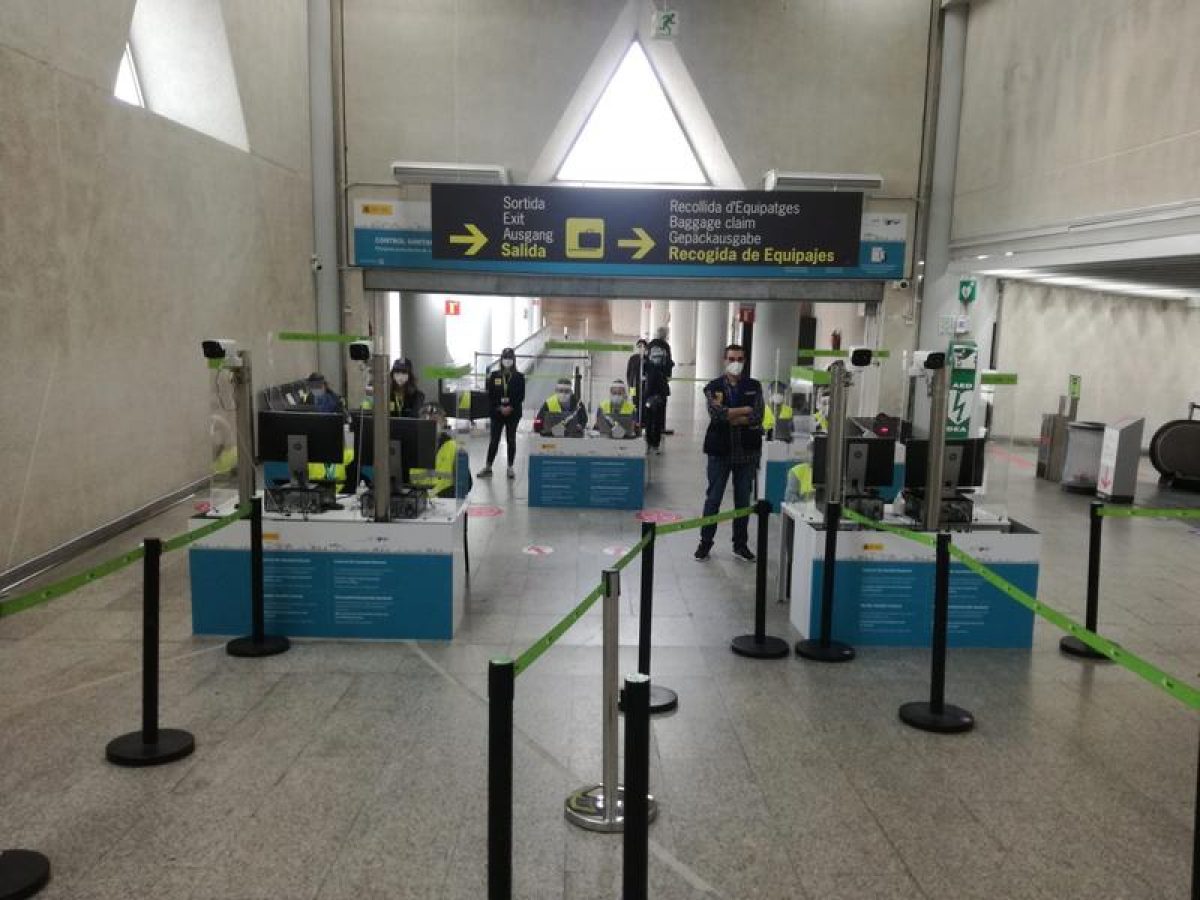 Aena adjudica el servicio de seguridad privada para 42 aeropuertos por más  de 300 M€