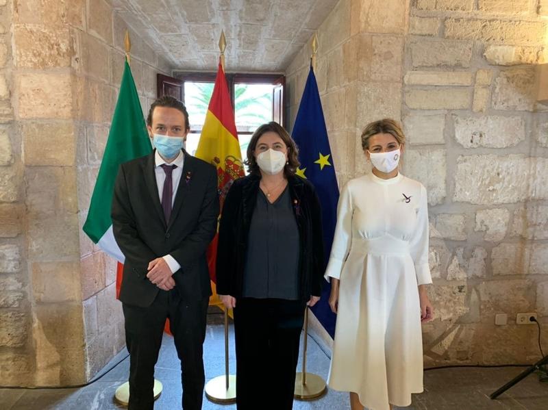 Díaz y su homóloga italiana firman un memorando en materia de salario mínimo