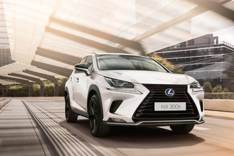 Lexus actualiza la gama del NX 300h, que incorpora dos nuevos acabados Premium