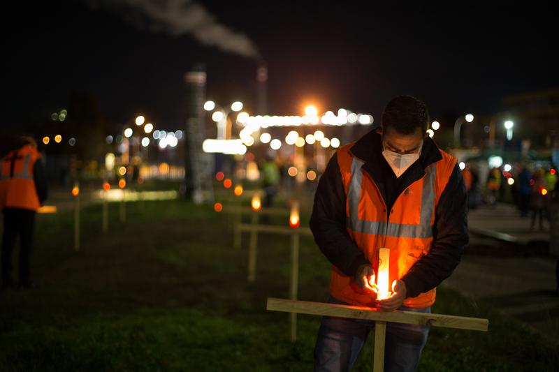 Trabajadores y vecinos de A Mariña ‘lloran’ la posible «muerte» de Alcoa San Cibrao