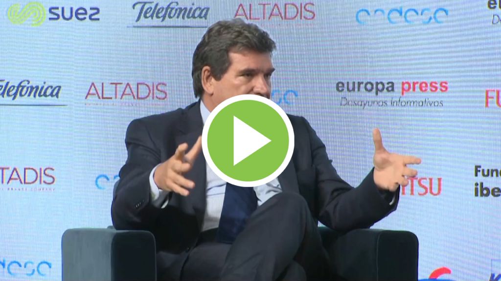«Desfasadas» las previsiones de Bruselas, según Escrivá