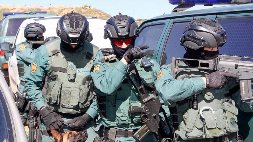 El Gobierno cierra un contrato millonario para armas de guerra en plena oleada yihadista