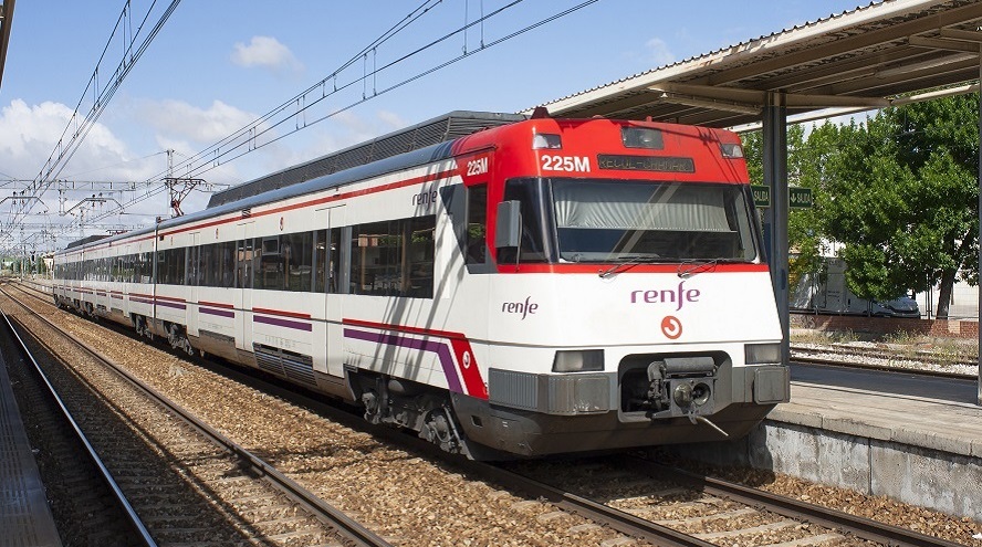 Renfe ofrece descuentos del 50% con su Programa Mujeres Viajeras