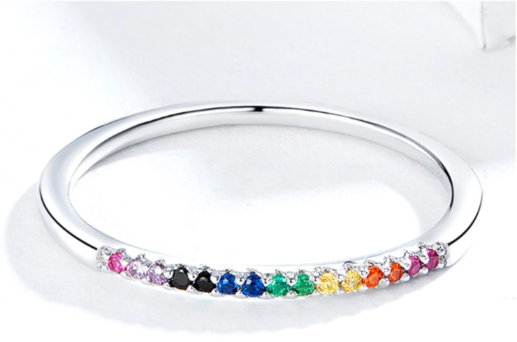 anillo cristales de colores