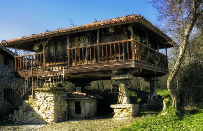 Asturias, Horreo. - Casas rurales