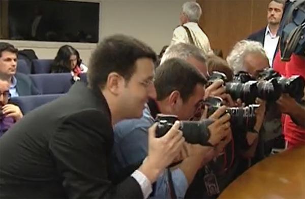 Europa digitaliza los DNI sin excluir a los fotógrafos profesionales
