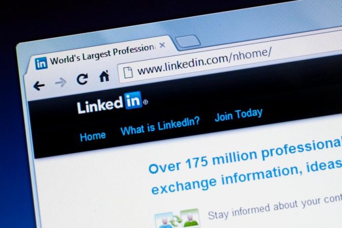 LinkedIn echa a 668 personas y lidera una ola de despidos mundial en las TIC