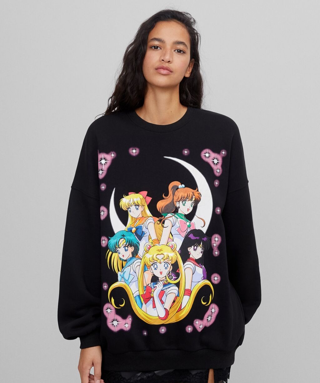 sudadera oversize sailor moon