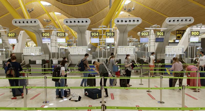 El sector turístico reclama los tests rápidos de antígenos como prueba válida para viajar