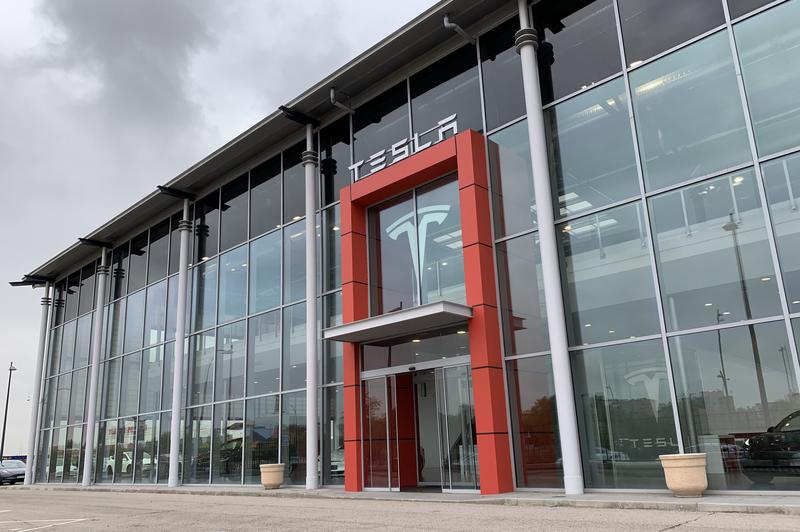 JPMorgan eleva el precio objetivo de Tesla