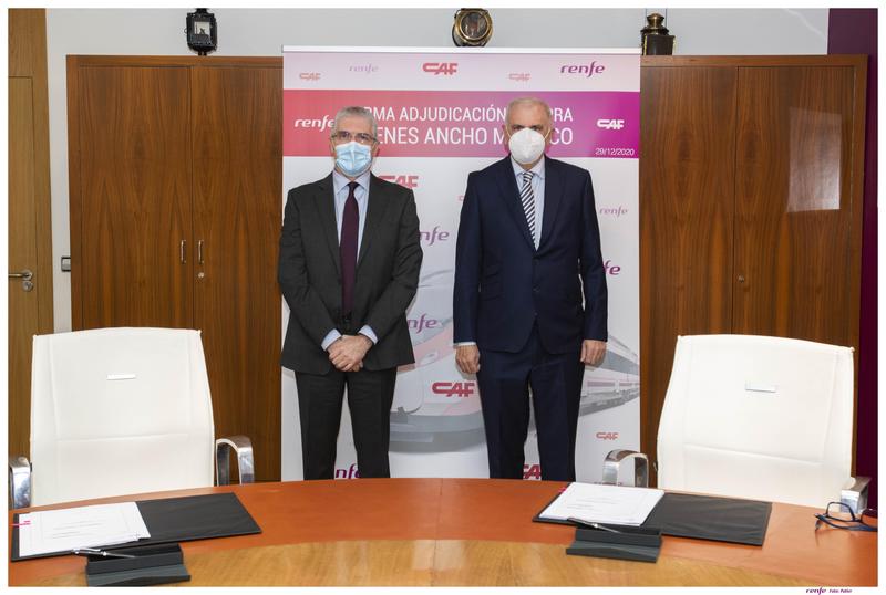 Renfe firma con CAF un contrato de 258 M€ para el mantenimiento de 37 trenes