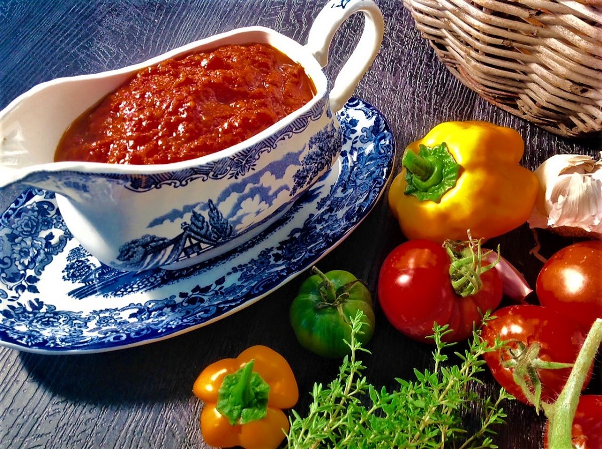 Fritá andaluza: así se hace la mejor salsa de tomate frito del mundo