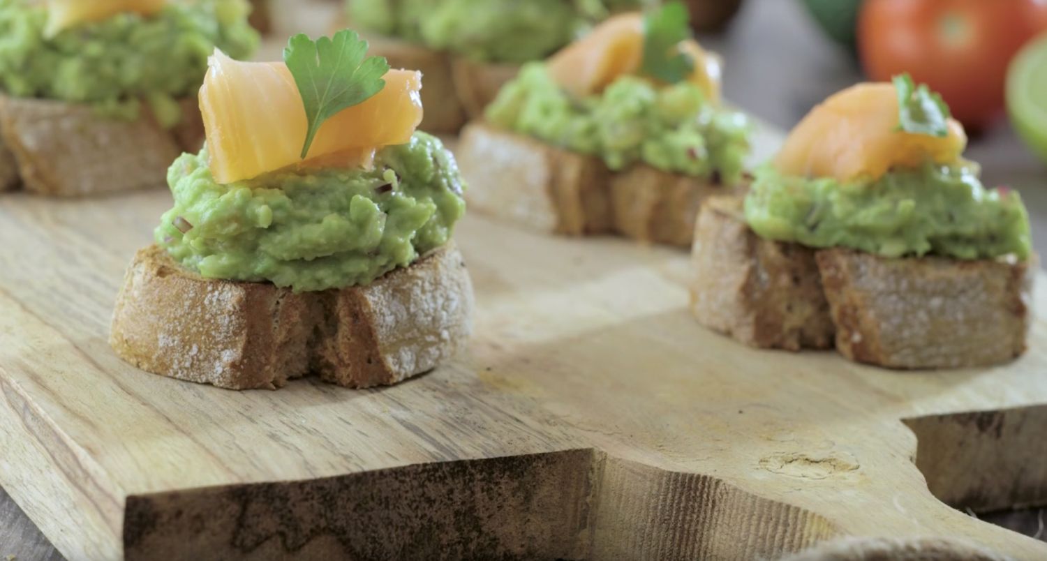 Guacamole con salmón: el bocado más sabroso para Nochevieja