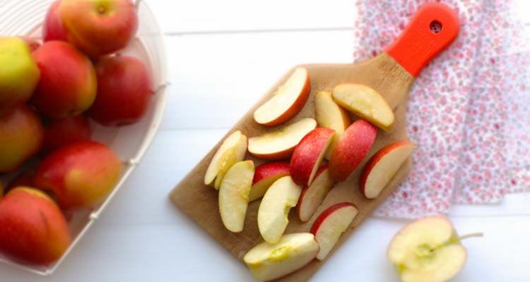 Incorporar alimentos dieta manzana