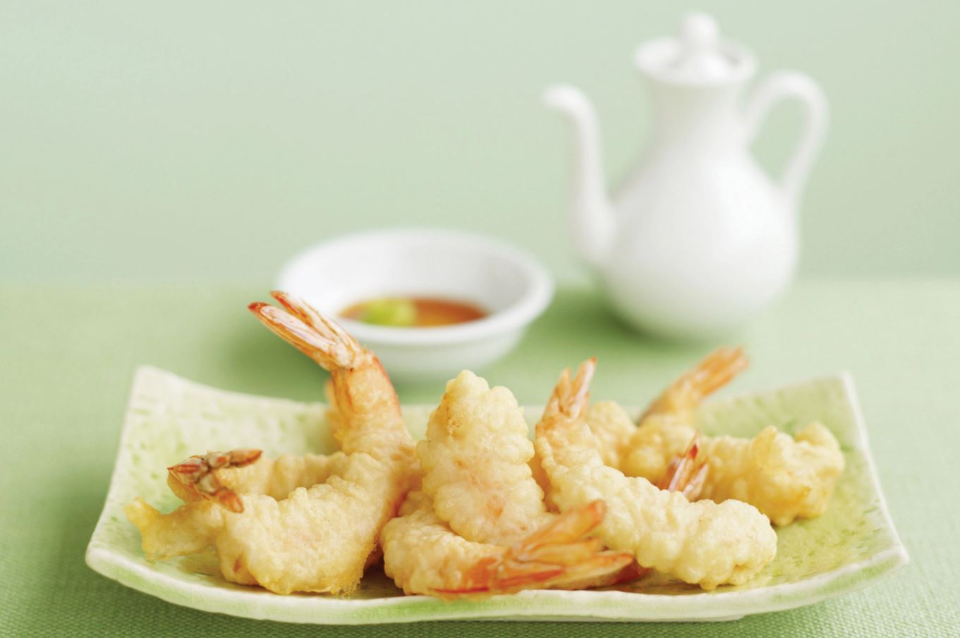Langostinos en tempura: la receta de Chicote para sorprender en Navidad