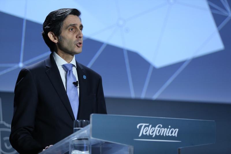 Álvarez-Pallete y gran parte del consejo cobran el dividendo de Telefónica en acciones