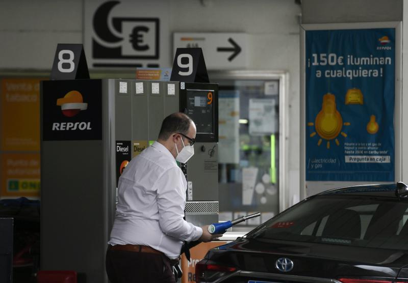 El precio de los carburantes prosigue su escalada: se sitúa en niveles de marzo