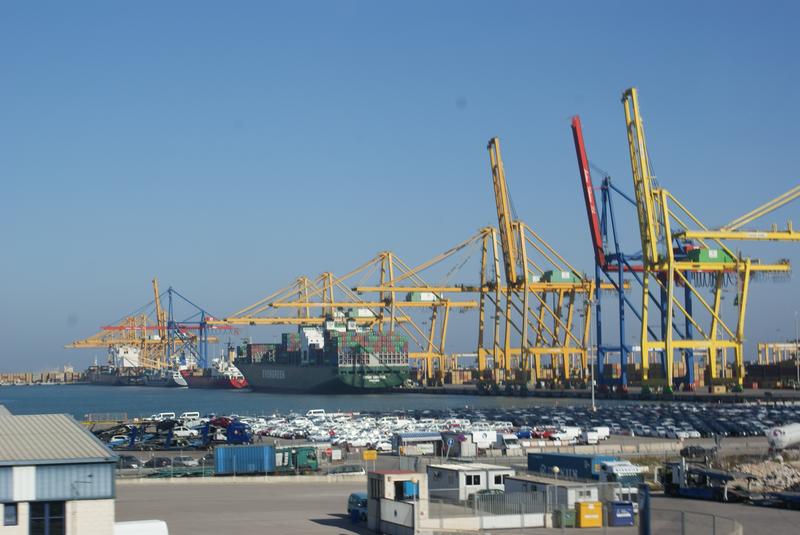 El Tribunal de Cuentas alerta de la prescripción de fondos para inversiones en puertos