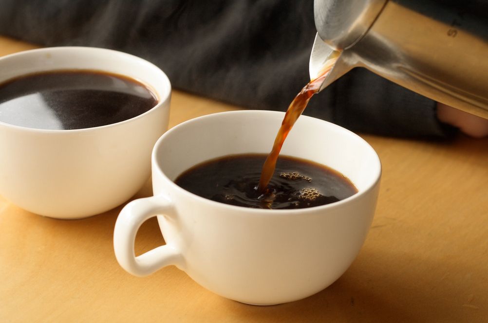 Por qué deberías empezar a beber café si tienes más de 55 años