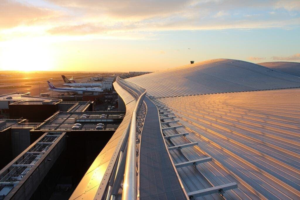 Ferrovial se aferra a la construcción para salvar sus cuentas