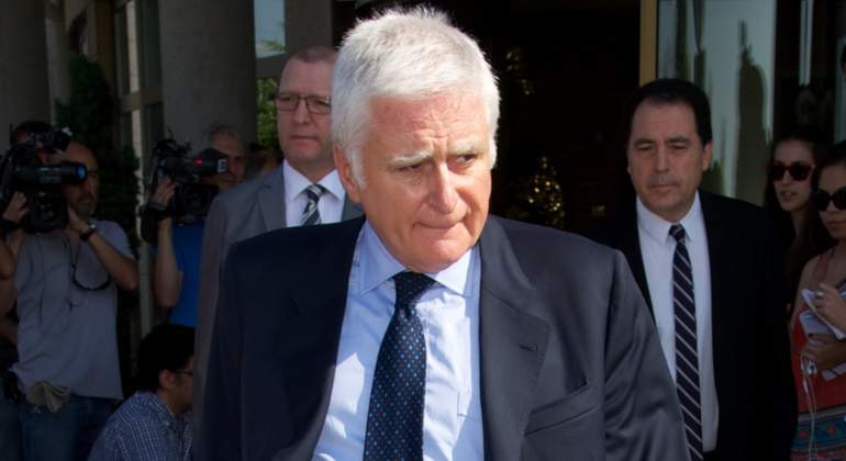 El avión turco de Vasile le puede costar el mes a Telecinco