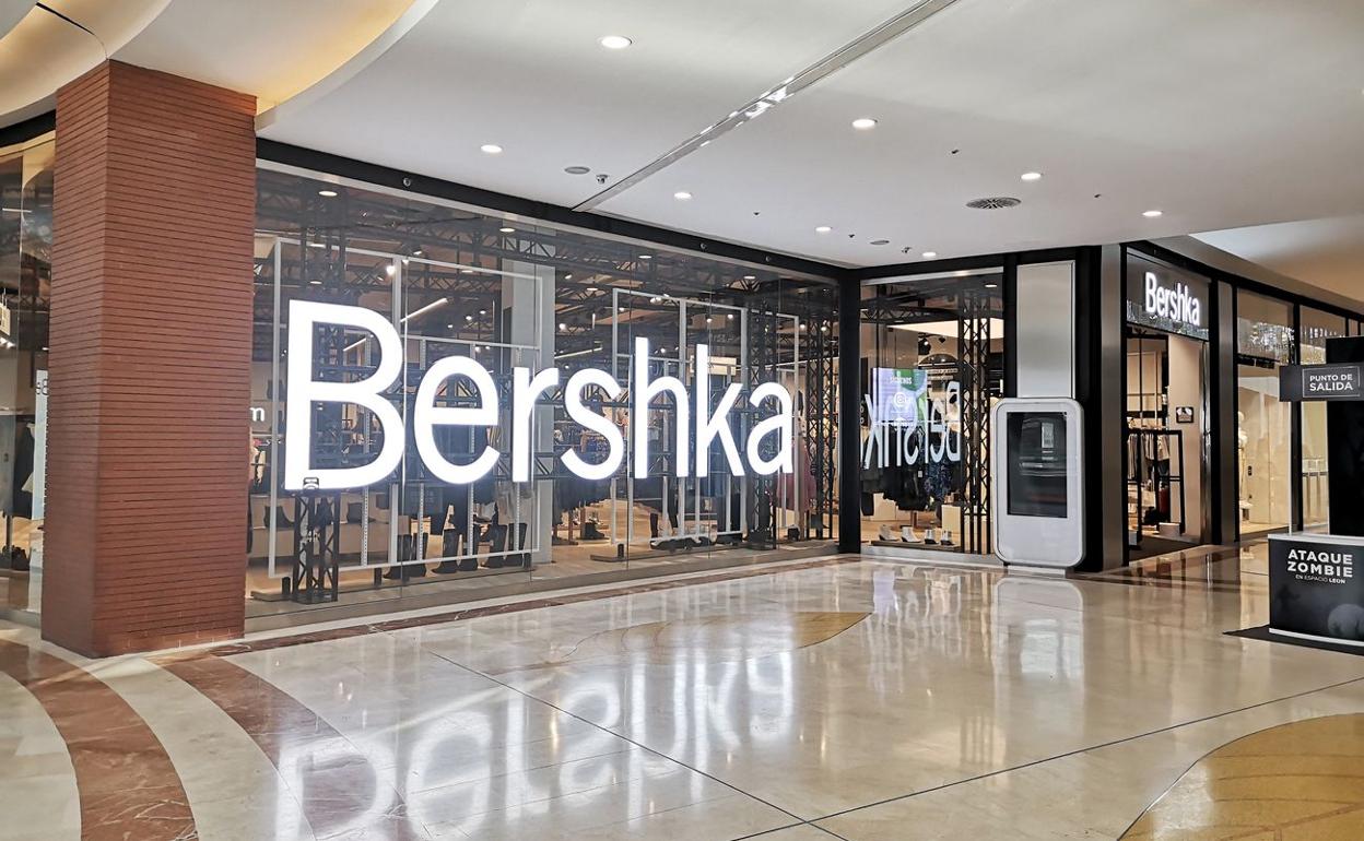 Bershka: blusas preciosas y muy coloridas al 70% de descuento