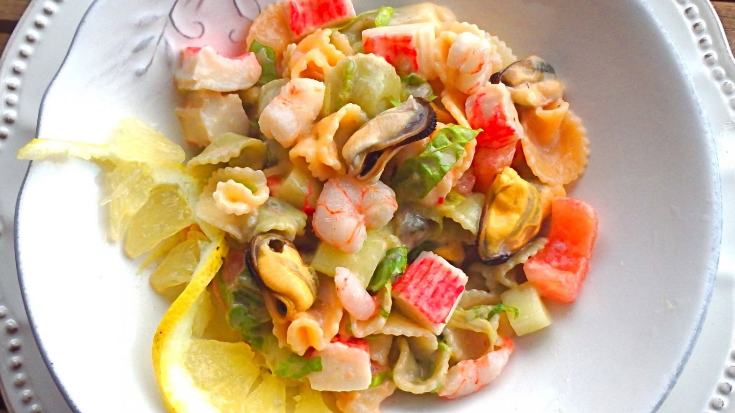 Ensalada de pasta con marisco: la receta del Ahorramás que todo el mundo hace en casa