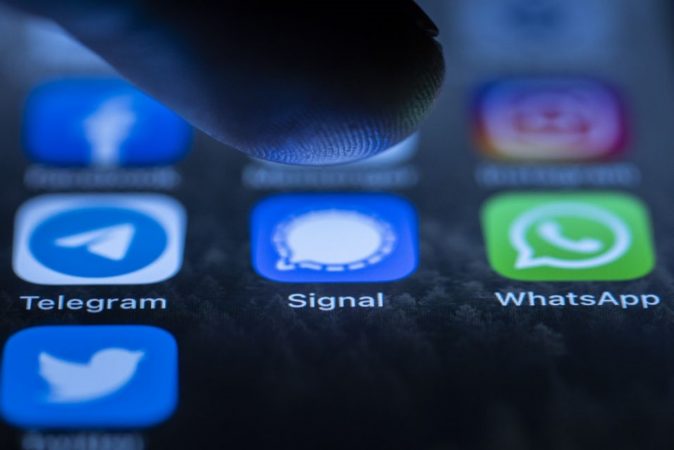 Ni WhatsApp ni Telegram, esta es la App de mensajería que está petando en toda Europa 54 Merca2.es Pensado en cambiarte a Signal