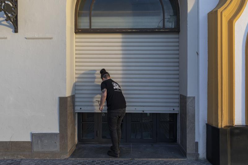 El Covid se llevó por delante 204.000 empresas y 323.000 autónomos hasta final del verano