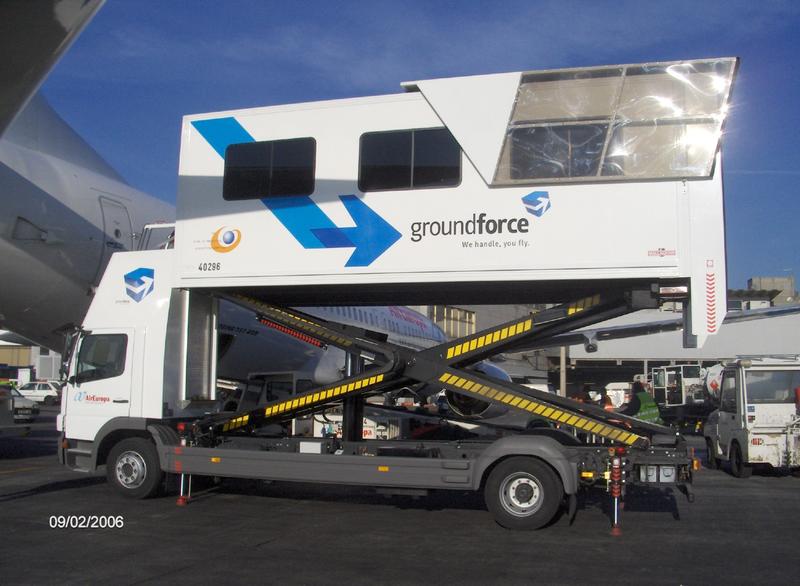 Groundforce, el handling de Globalia, convoca 12 jornadas de huelga en Barajas