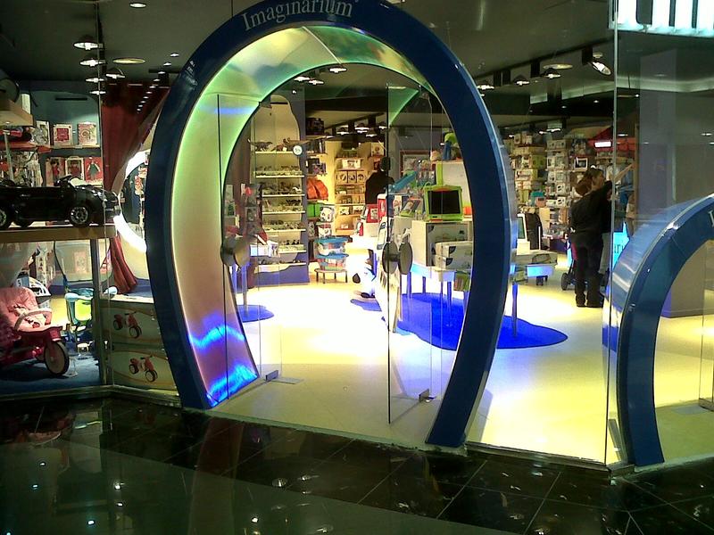 Imaginarium mantendrá abiertas cinco  tiendas en España y despide a 101 personas