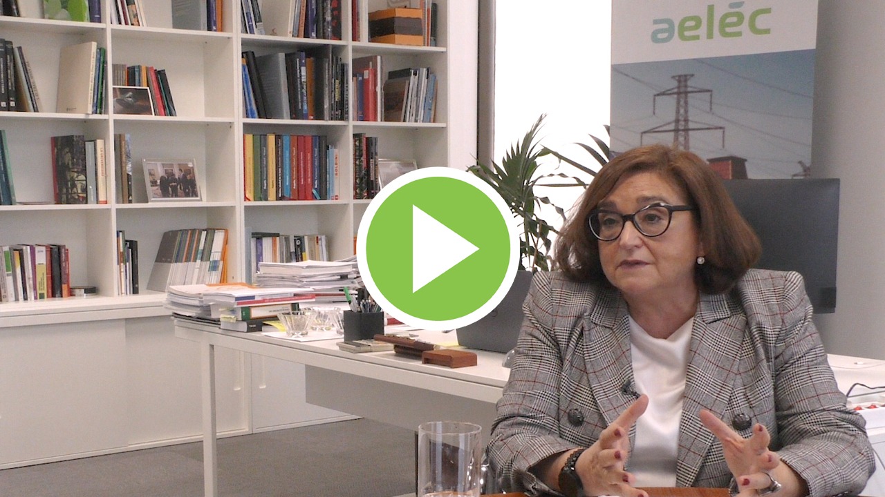 Aelec aboga por el desarrollo masivo de puntos de recarga para vehículos eléctricos