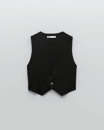 Chalecos de Zara en rebajas que serán tendencia esta primavera 4 Merca2.es Chaleco Cropped