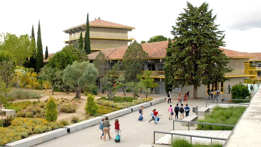 Ni digital, ni bilingüe: el Colegio Estudio desafía los actuales estándares educativos