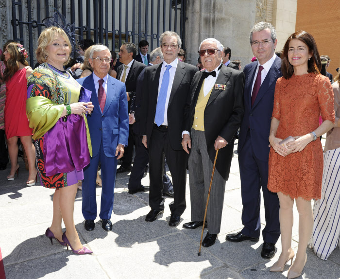 merca2 EL PRESIDENTE DE TELEFONICA CESAR ALIERTA Y EL PRESIDENTE DE INDITEX PABLO ISLA maría de la vega DURANTE LA BODA DE VERONICA CHELALA Y LUIS HINOJOSA POCH EN MADRID