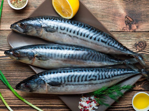 Los 7 pescados que te aportarán la vitamina D que te falta 22 Merca2.es Los pescados de Arenques fresco
