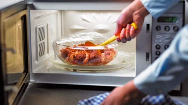 ¿Por qué no se pueden meter los recipientes de comida a domicilio y de espuma de poliestireno?