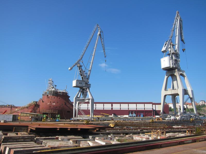ACS presenta una oferta por el astillero de La Naval de Sestao