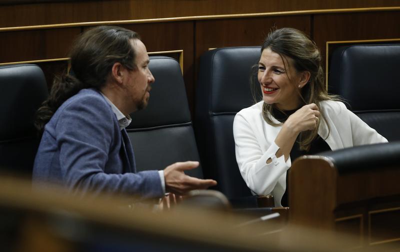 Díaz ensalza la valentía de Iglesias y acepta con «honor» el reto de ser vicepresidenta