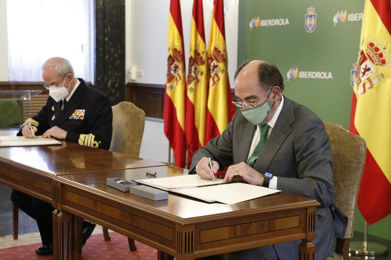 Iberdrola y Defensa amplían su colaboración en investigación y formación